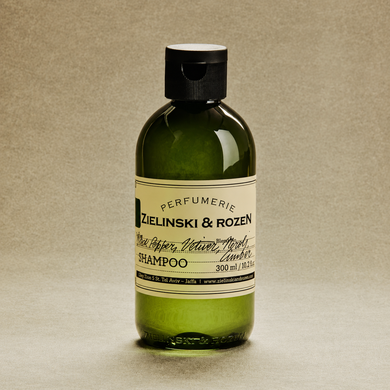 Natural Shampoo: How It Helps Keep Your Hair Clean Without Harsh Chemicals